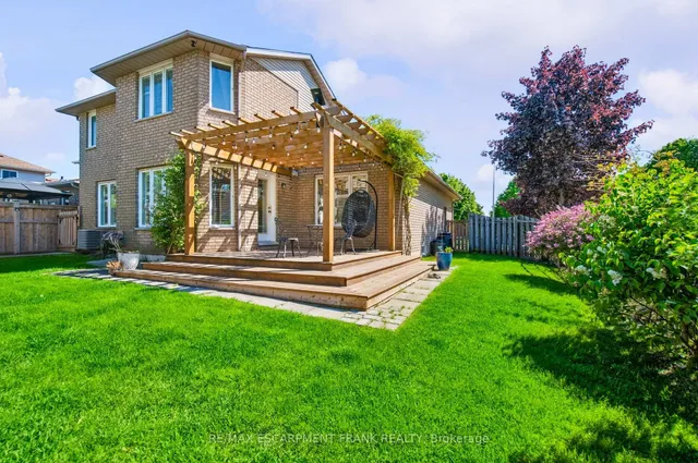 Additional image 43 of 205 Portage Lane