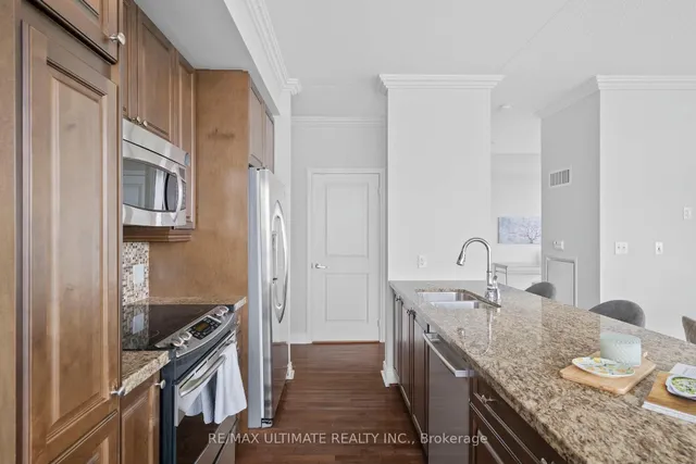 Additional image 8 of 1910 Lake Shore Blvd Unit 1707