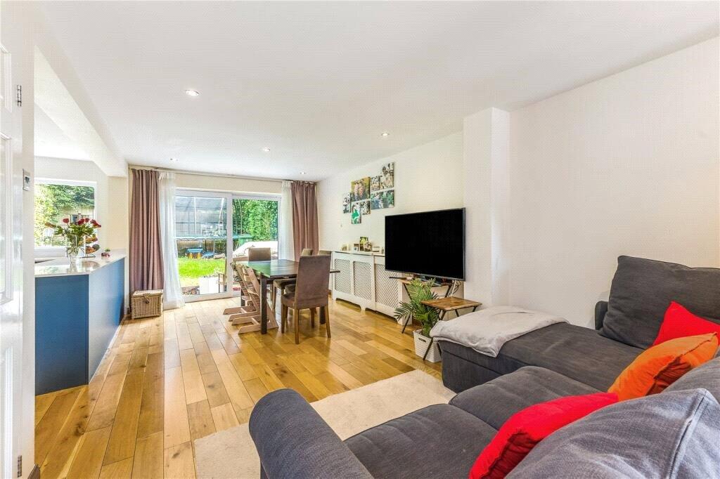 Additional image 2 of Welbeck Rise, Harpenden, Hertfordshire, AL5