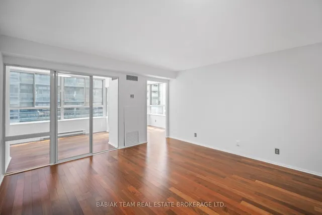 Additional image 6 of 711 Bay St Unit 1613