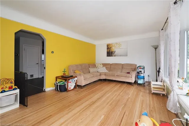 Additional image 4 of 122 Boehmer St