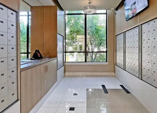 Additional image 21 of 1 De Boers Dr Unit 1610