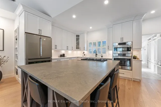 Additional image 12 of 671 Peele Blvd