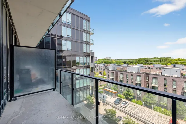 Additional image 28 of 4208 Dundas St Unit 522