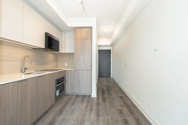 Additional image 19 of 28 Eastern Ave Unit LP16