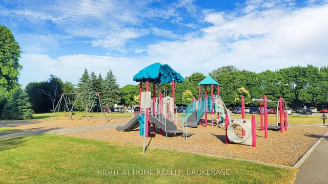 Additional image 44 of 4193 Longmoor Dr Unit 2