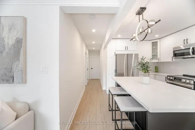 Additional image 16 of 4 Lloyd Manor Rd