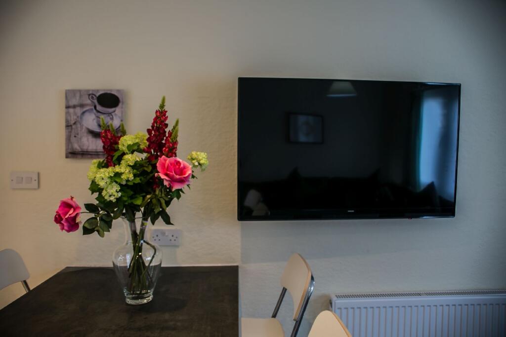 Additional image 5 of Leahurst Crescent (D), Harborne, Birmingham, West Midlands, B17