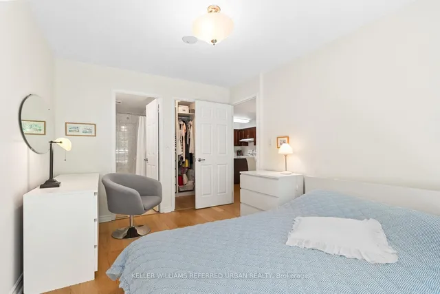 Additional image 21 of 35 Hollywood Ave Unit 211