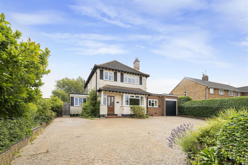 Additional image 23 of School Lane, Tewin, Welwyn