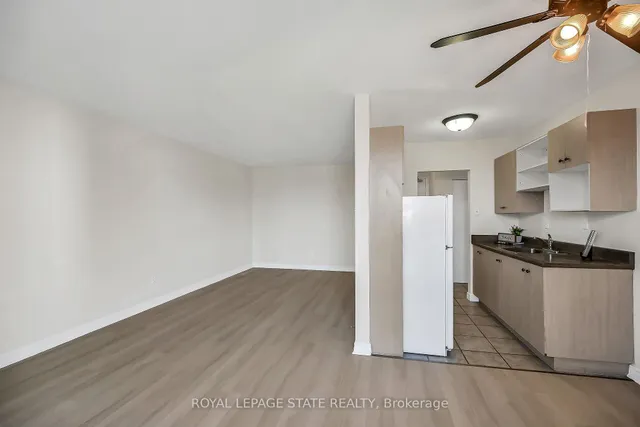 Additional image 11 of 81 Charlton Ave Unit 702