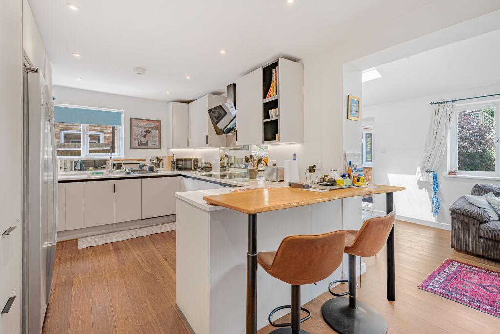 Additional image 21 of Sandpit Lane, St Albans, AL4