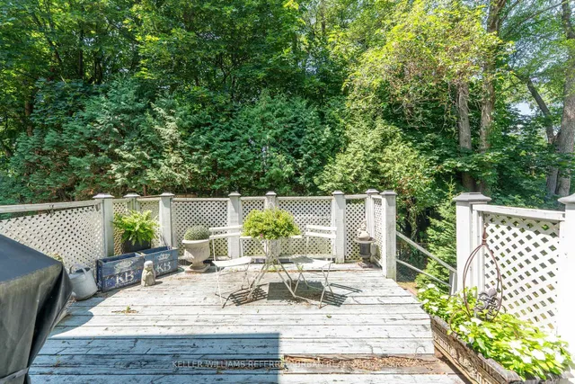 Additional image 19 of 18 Eastmount Ave