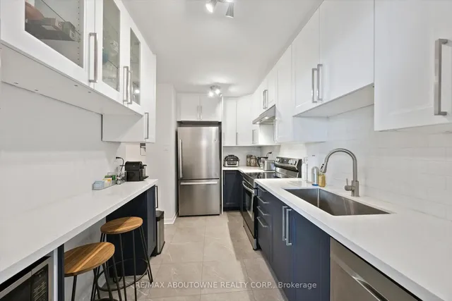 房产图片 14 - 多伦多南港街65号1002单元