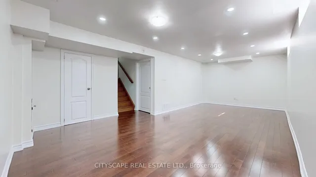 Additional image 27 of 16 Norma Cres