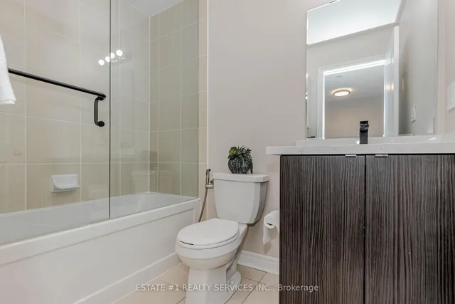 Additional image 40 of 128 Finegan Circ