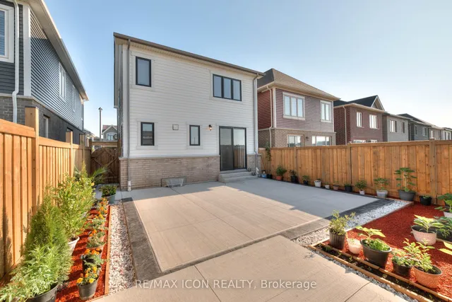 Additional image 39 of 22 Saxony St