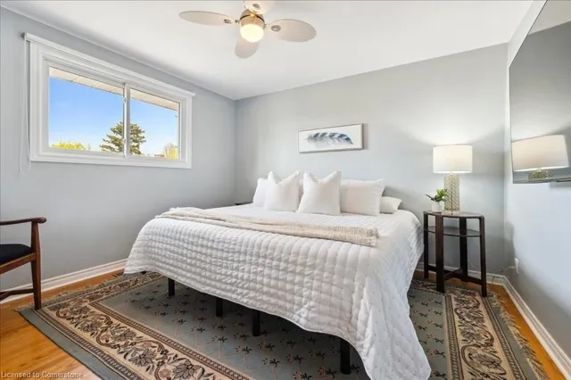 Additional image 32 of 34 Strathcona Cres