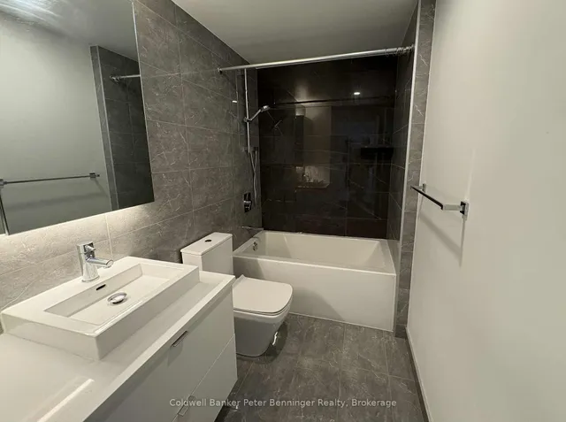 Additional image 3 of 21 Lawren Harris Sq Unit 514