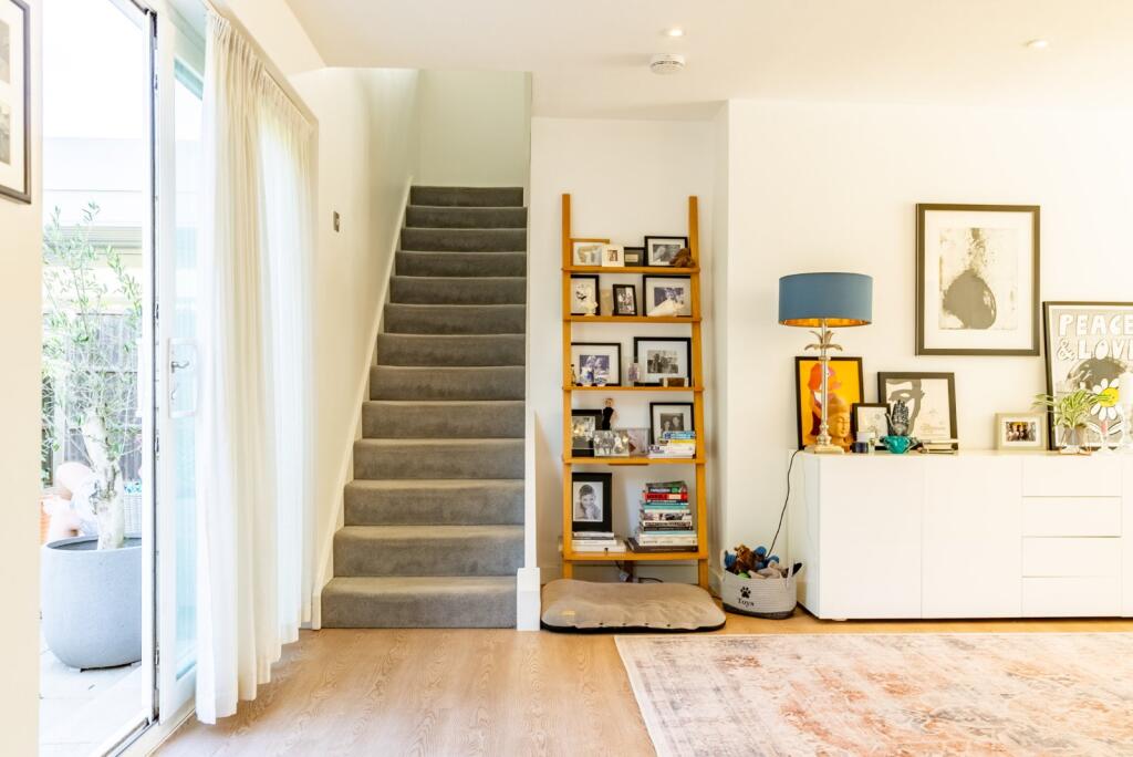 Additional image 11 of East Mount, Wheathampstead, St. Albans, Hertfordshire, AL4