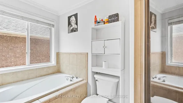 Additional image 28 of 923 McNeil Dr