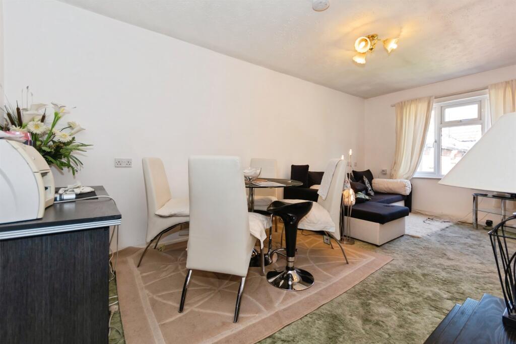 Additional image 4 of Pembroke Way, BIRMINGHAM