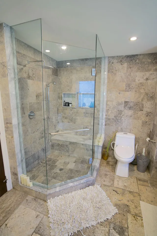 Additional image 15 of 28 Sunnyhurst Ave