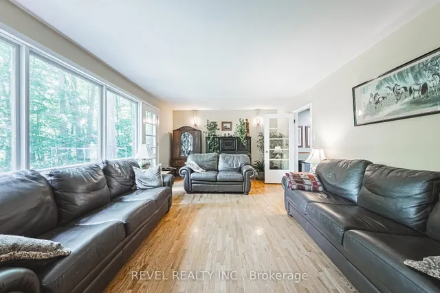 Additional image 17 of 2156 Lower Base Line