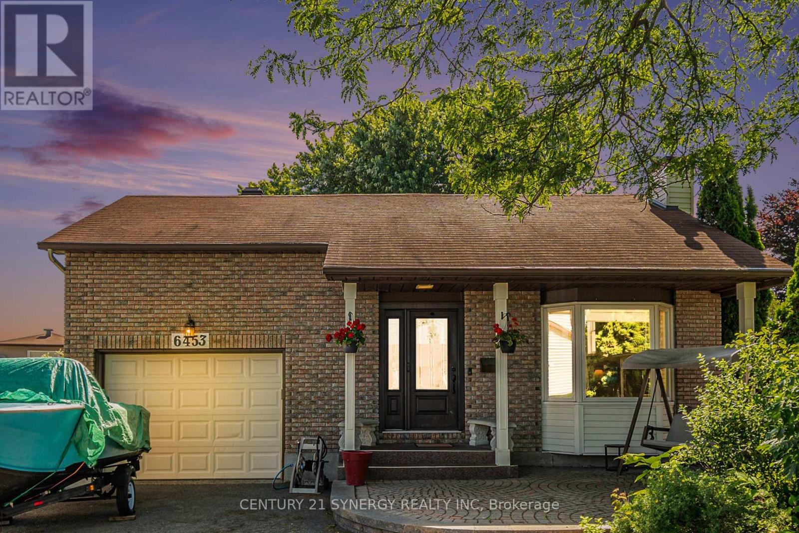 Property image for 6453 VISENEAU DRIVE|Ottawa, Ontario K1C5H1