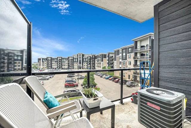 Additional image 32 of 640 Sauve St Unit 316