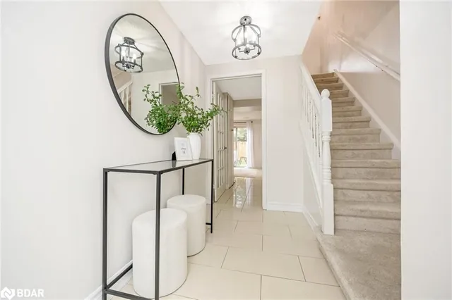 Additional image 5 of 318 Laurier Ave