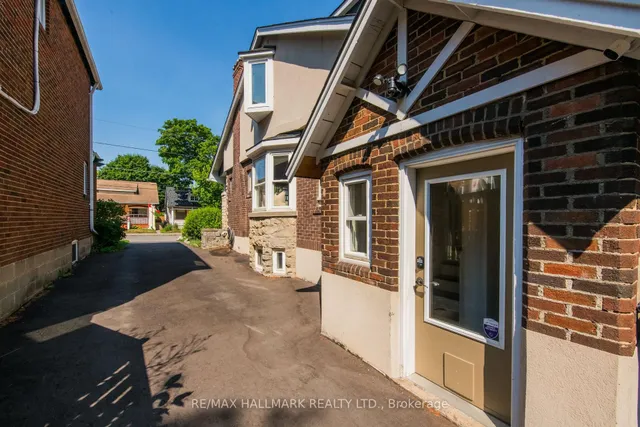 Additional image 38 of 21 Eastwood Ave