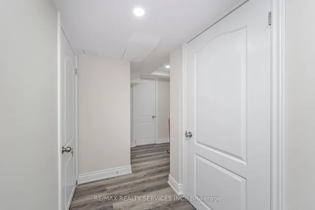 房产图片 36 - 10 Deepcoral Crt