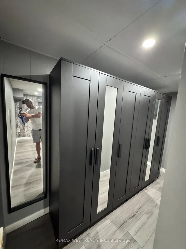 Additional image 20 of 100 Spenvalley Dr