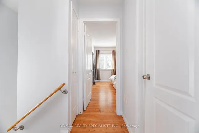 Additional image 21 of 21 Silo Crt