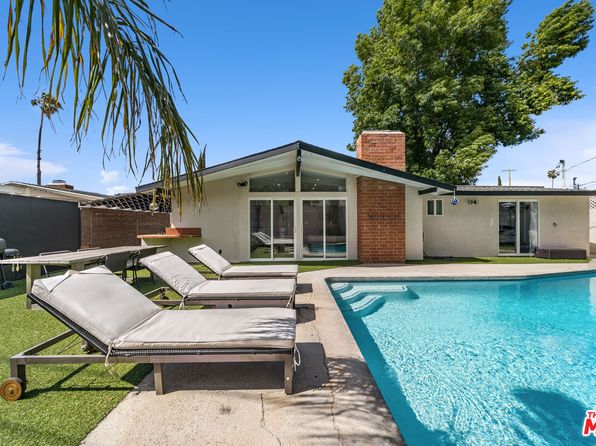 Property image for 20308 Mobile St, Winnetka, CA 91306
