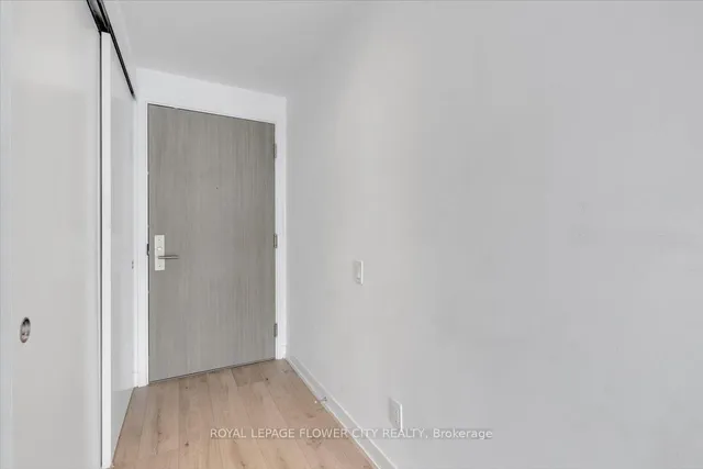 Additional image 4 of 161 Roehampton Ave Unit 4108