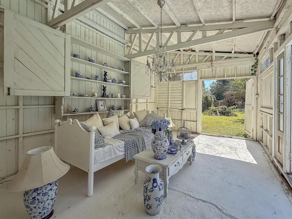 Additional image 43 of Sandridgebury Lane, Sandridgebury, St. Albans