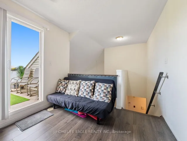 Additional image 19 of 653 Warden Ave Unit 60