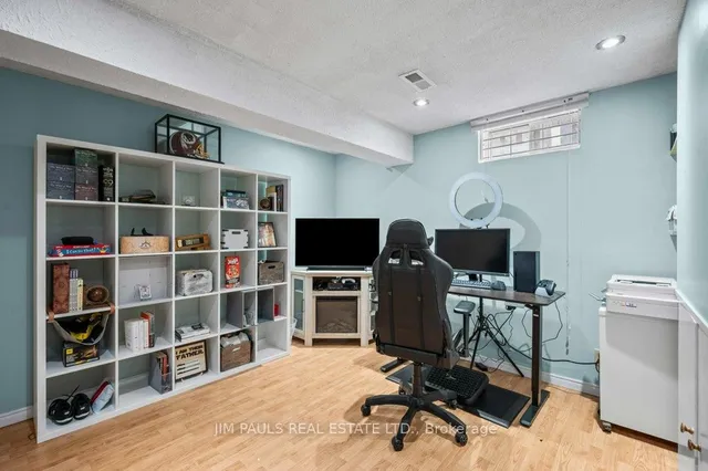 Additional image 41 of 104 Golfwood Dr