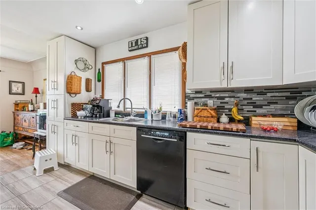 Additional image 17 of 143 Bruce St