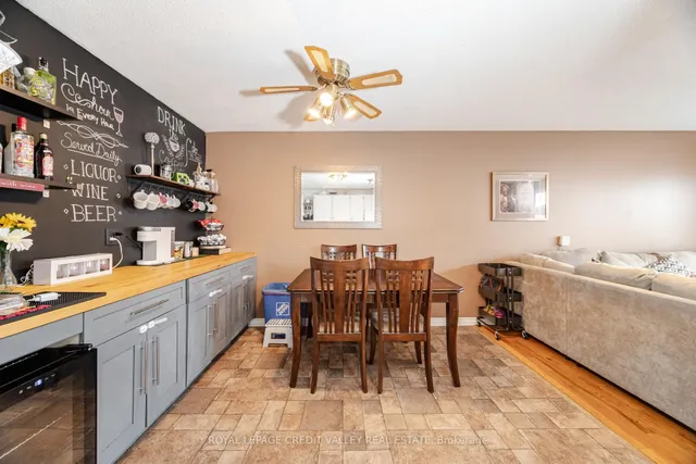 Additional image 12 of 25 Huntingwood Cres