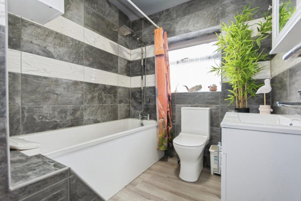 Additional image 4 of Mapleton Grove, Birmingham, West Midlands, B28