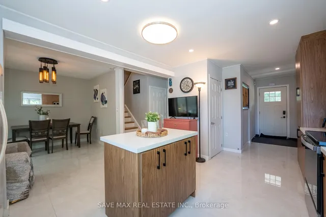 Additional image 6 of 69 Eldomar Ave