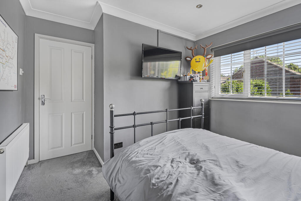 Additional image 12 of High Street, London Colney, AL2