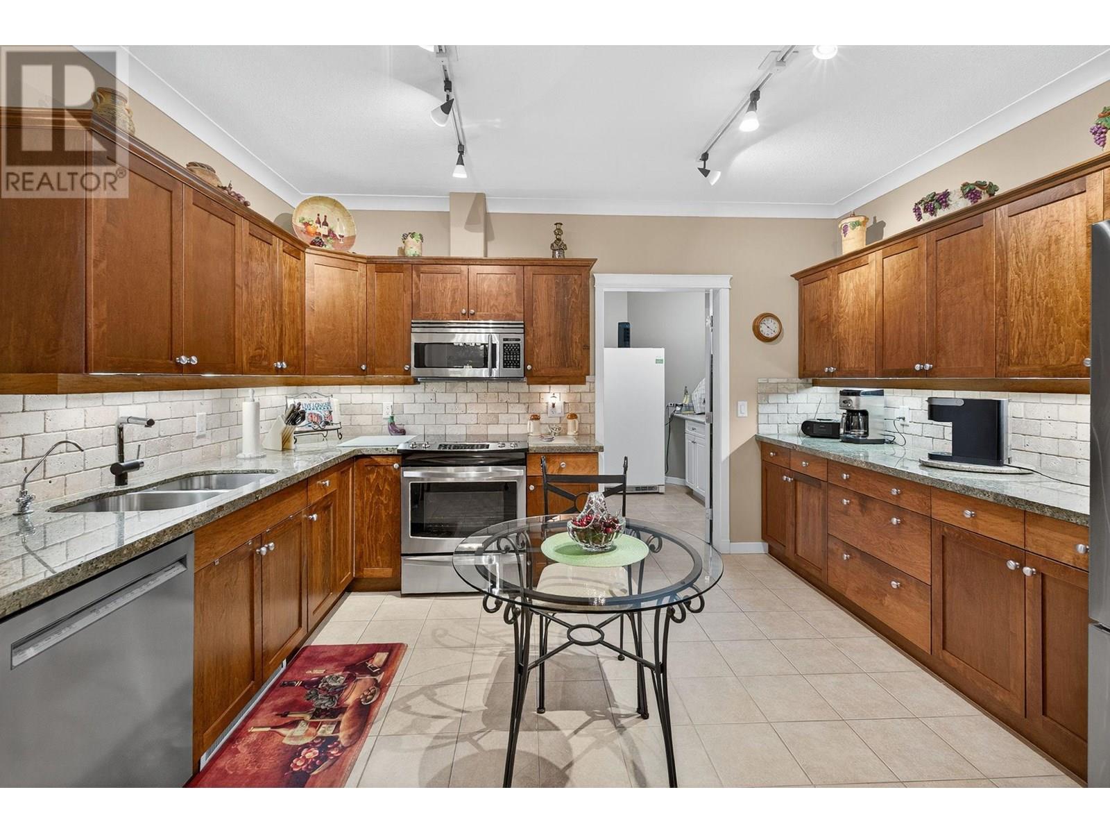 Property image for 307 Whitman Road Unit# 405|Kelowna, British Columbia V1V2P3