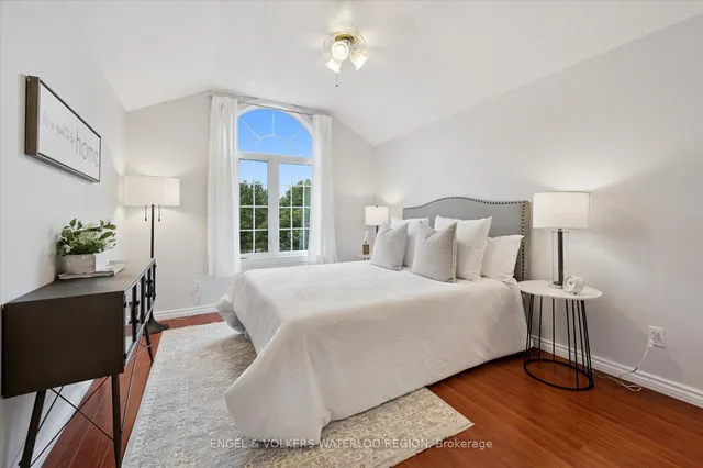 Additional image 20 of 63 Gregg Crt