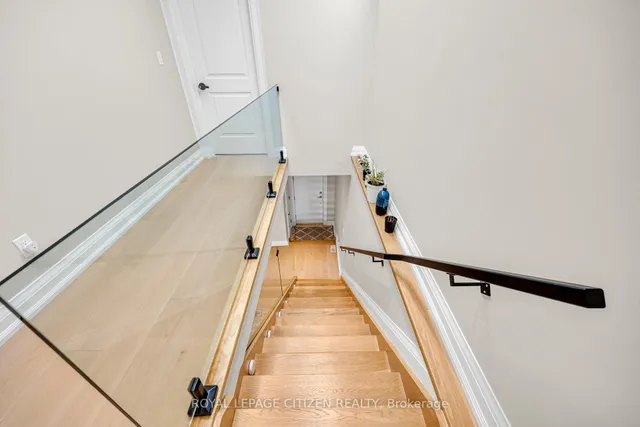 Additional image 28 of 124 Caledonia Rd