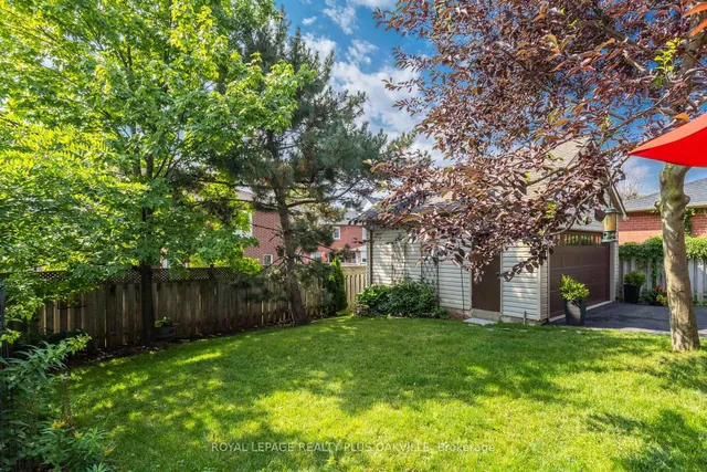 Additional image 42 of 232 Lexington Rd