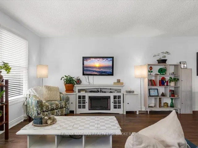 Additional image 5 of 2393 Greenbank Tr